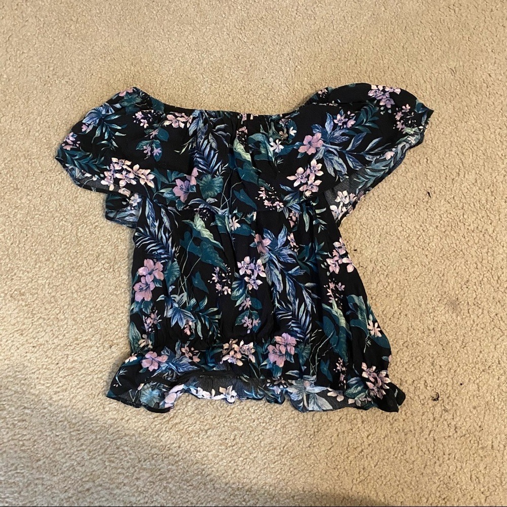 American Eagle Off the Shoulder Shirt